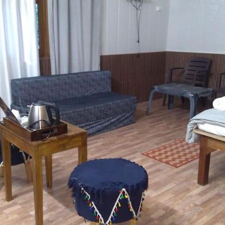 Karthik Resorts, Jeolikote Найнитал Экстерьер фото