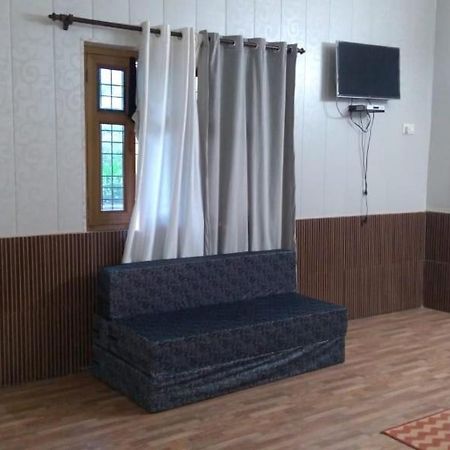 Karthik Resorts, Jeolikote Найнитал Экстерьер фото