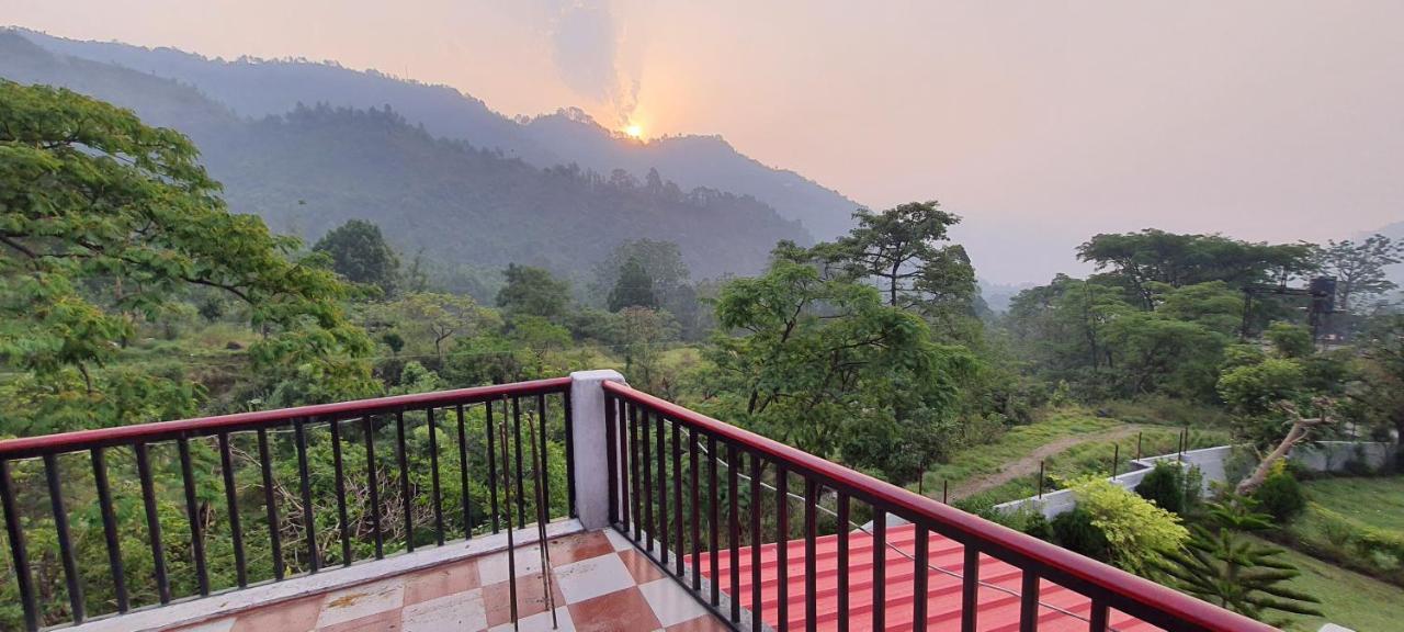 Karthik Resorts, Jeolikote Найнитал Экстерьер фото