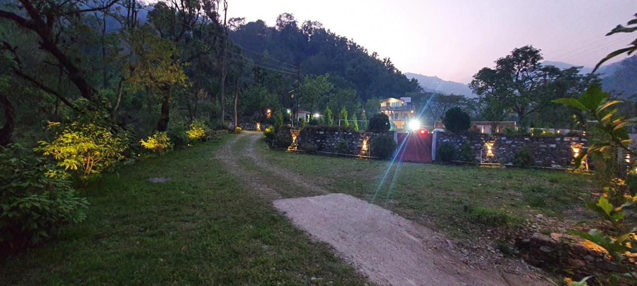 Karthik Resorts, Jeolikote Найнитал Экстерьер фото